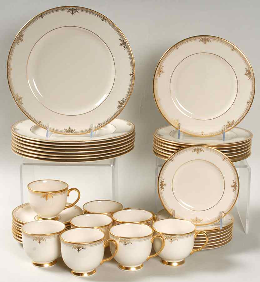 Republic 40 Piece Set by Lenox-1