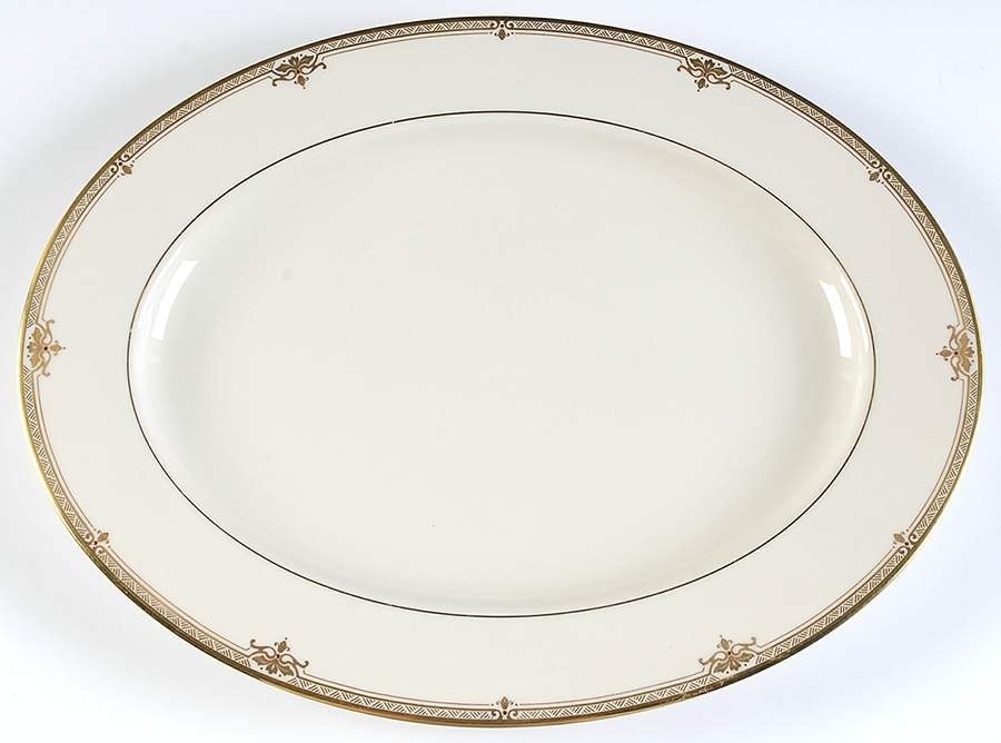 Republic 15" 1999 Shape Oval Serving Platter by Lenox-1