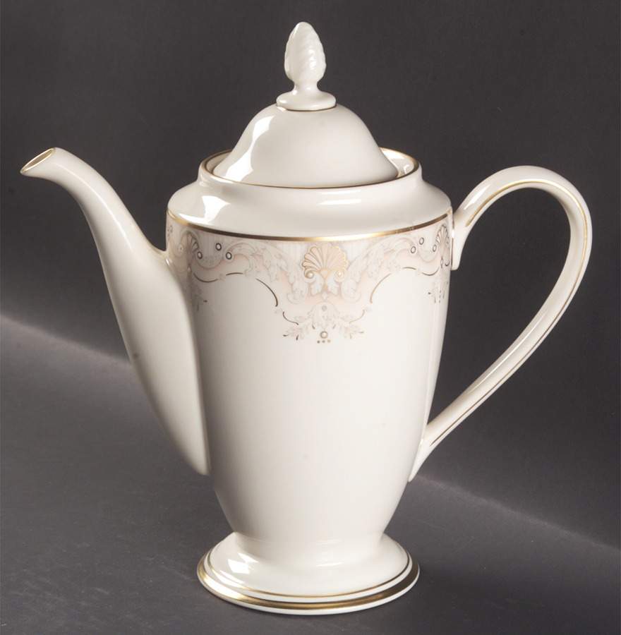 Richelieu Court 1999 Shape Coffee Pot & Lid by Lenox-1