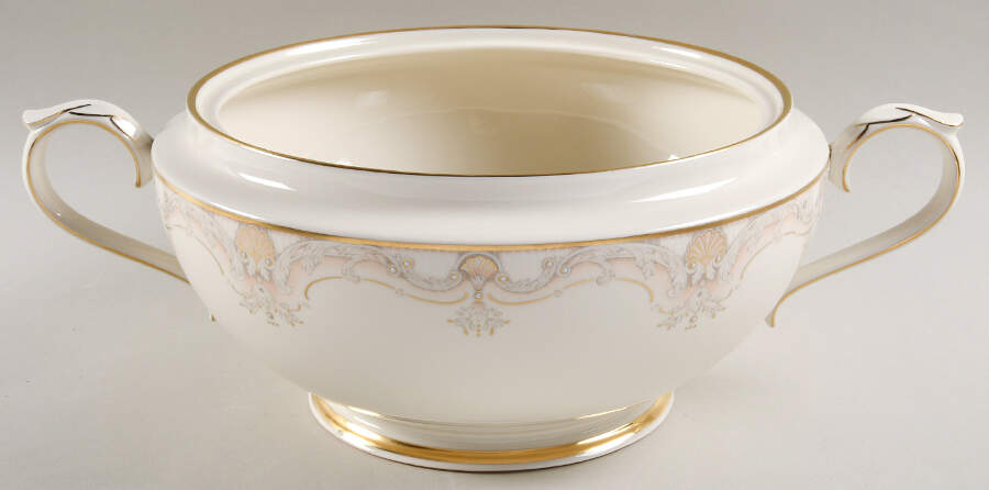 Richelieu Court Tureen No Lid by Lenox-1