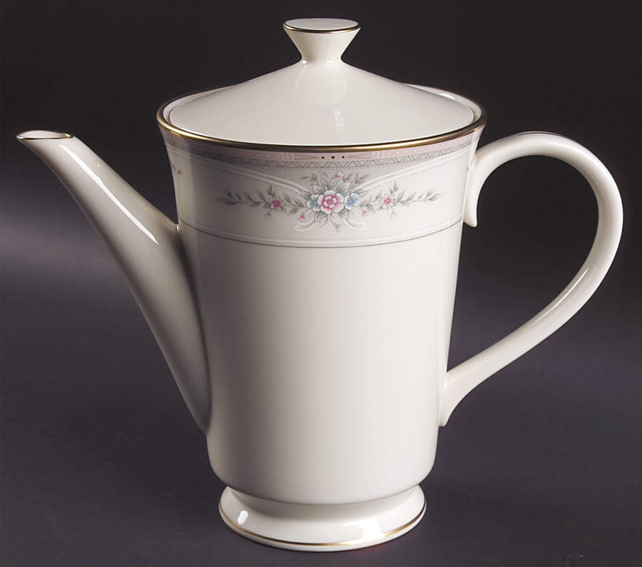 Riverdale Tea/Coffee Pot & Lid by Lenox-1