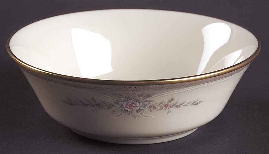 Riverdale Individual Salad/Dessert/Fruit Bowl by Lenox-1