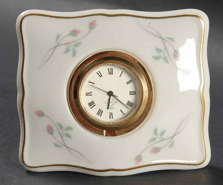Rose Manor Pink Quartz Clock by Lenox-1