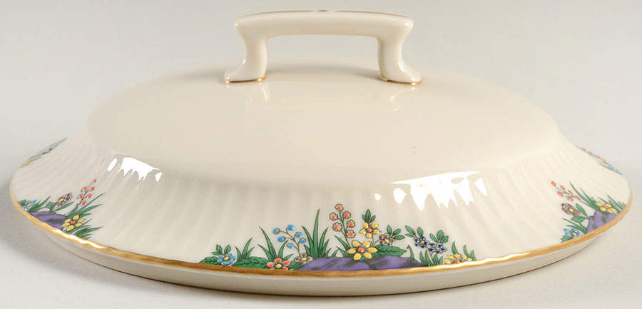 Rutledge Lid for Round Vegetable by Lenox-1