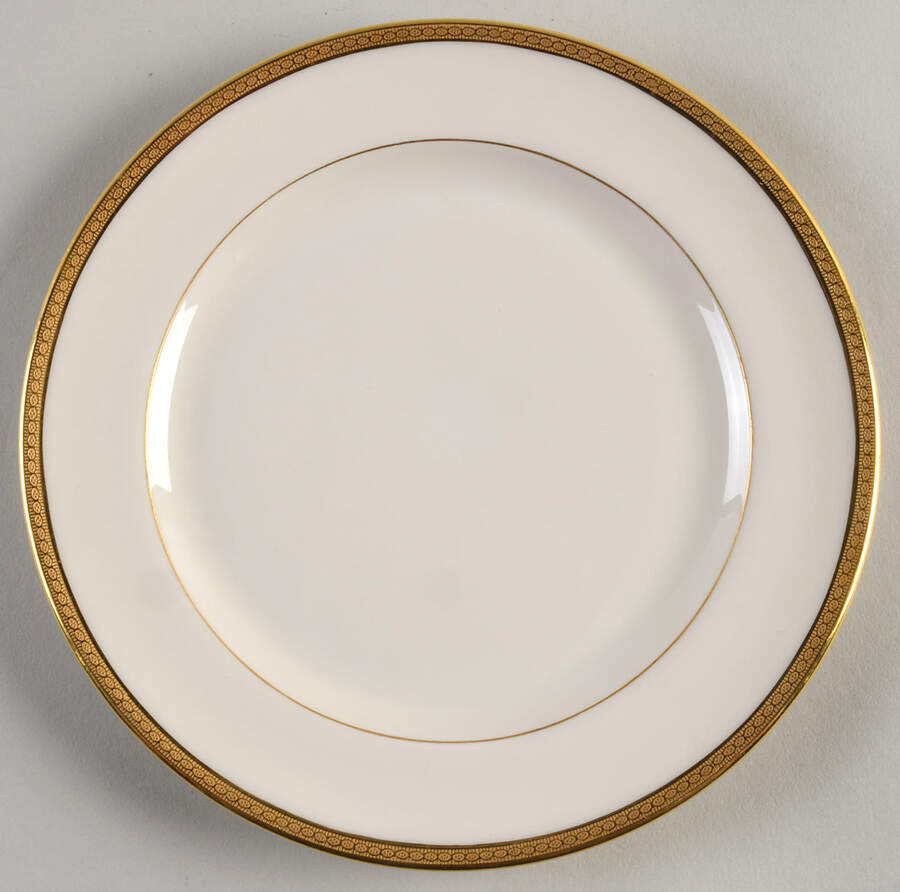 S62 Dessert/Pie Plate by Lenox-1