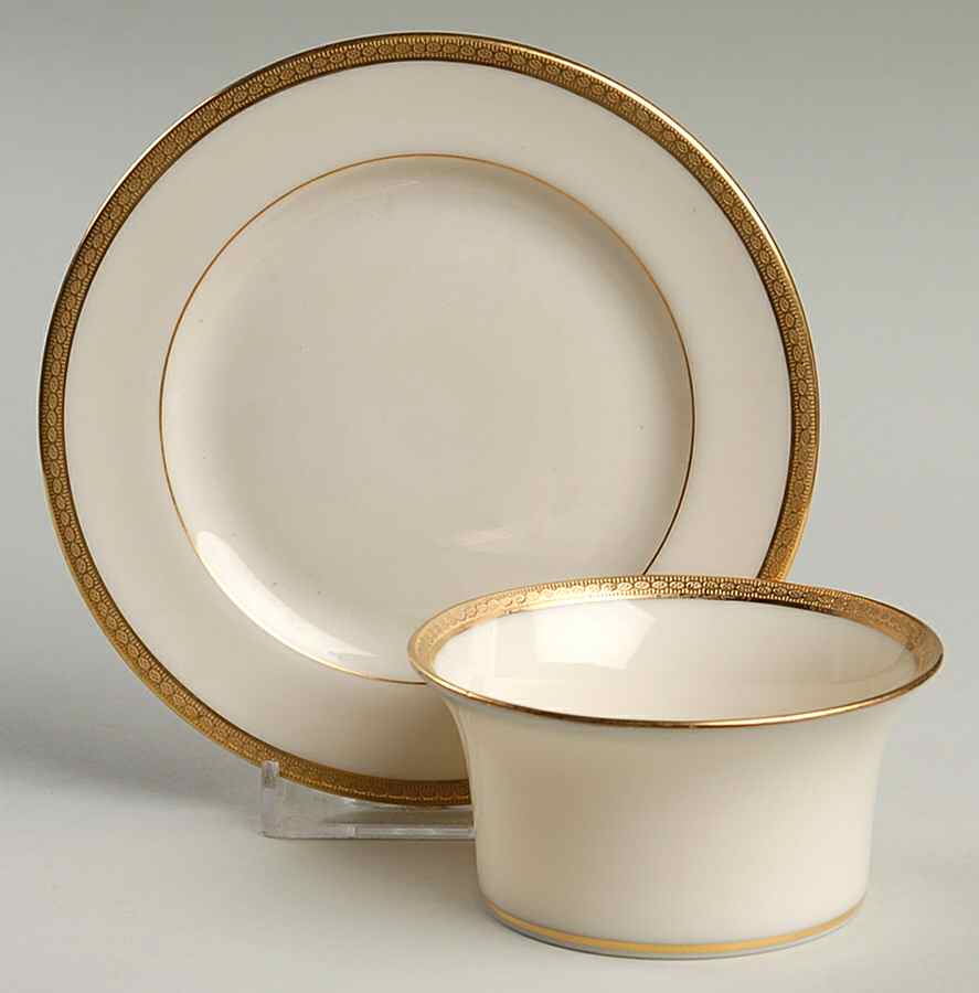 S62 Ramekin & Saucer Set by Lenox-1