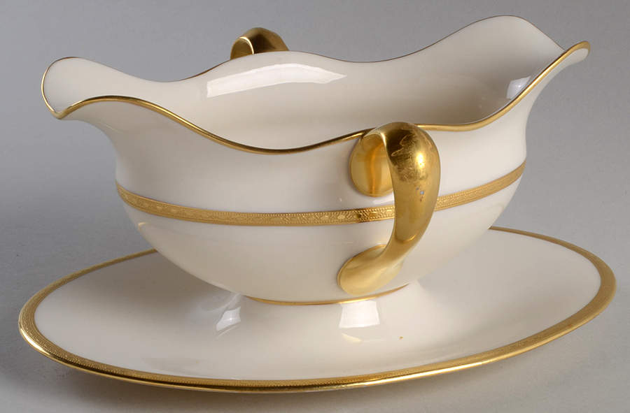 S8 Gravy Boat with Attached Underplate by Lenox-1