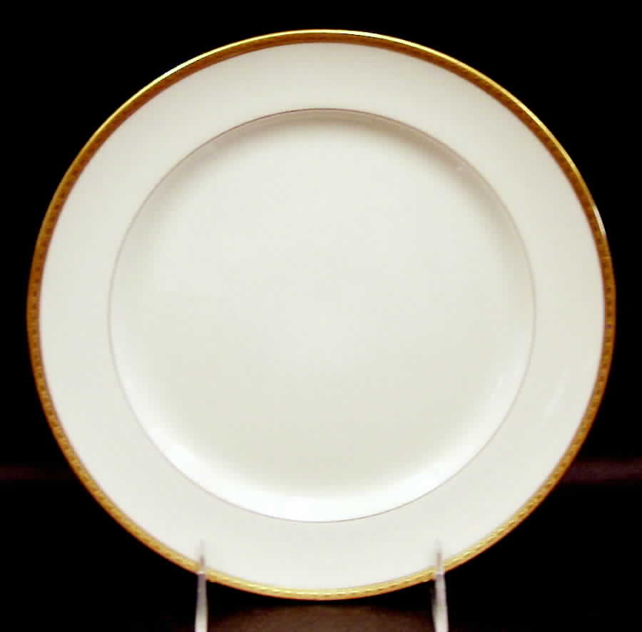 S8 Luncheon Plate by Lenox-1