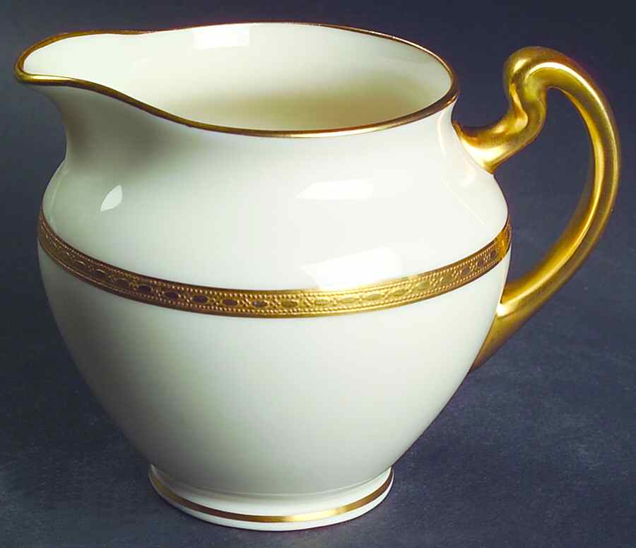 S8 Creamer by Lenox-1