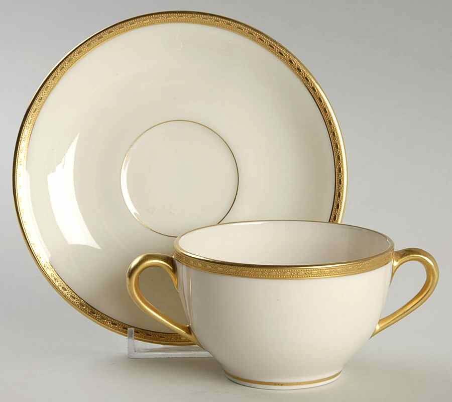 S8 Flat Bouillon Cup & Saucer by Lenox-1