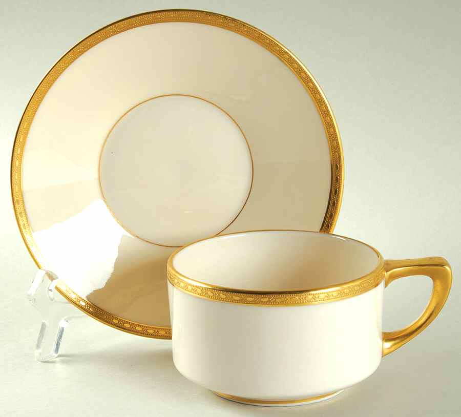 S8 Flat Cup & Saucer Set by Lenox-1