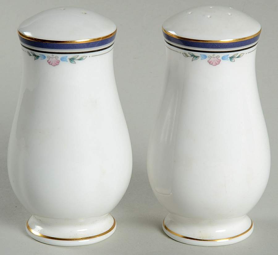 Sabrina Salt & Pepper Set by Lenox-1