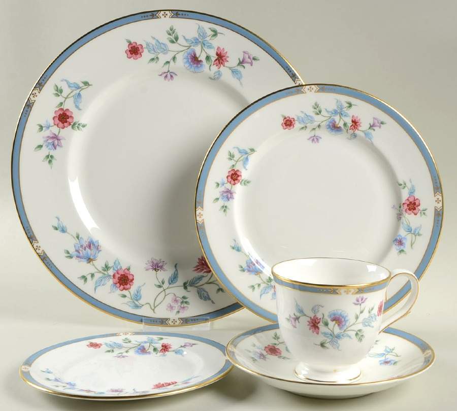 Saxon Flowers 5 Piece Place Setting by Lenox-1