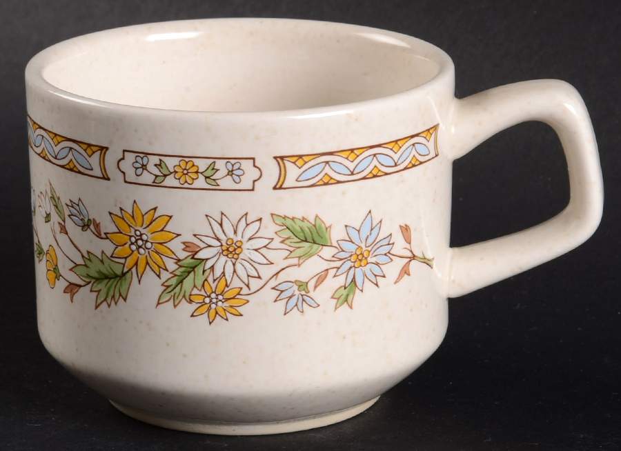 Sandflowers Flat Cup by Lenox-1