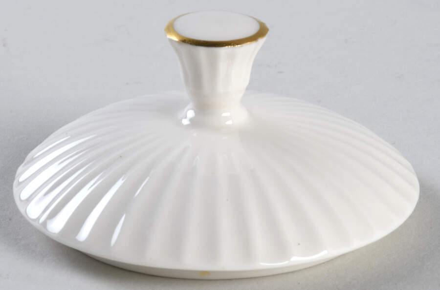 Savoy Maroon Lid for Sugar Bowl by Lenox-1