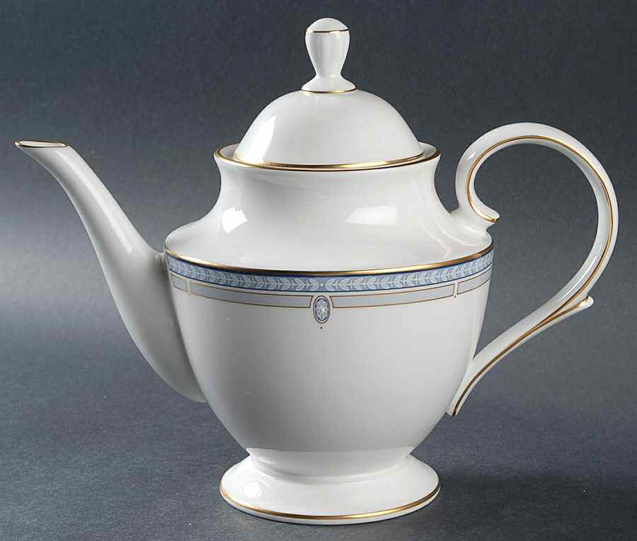 Sheraton Blue Teapot & Lid by Lenox-1