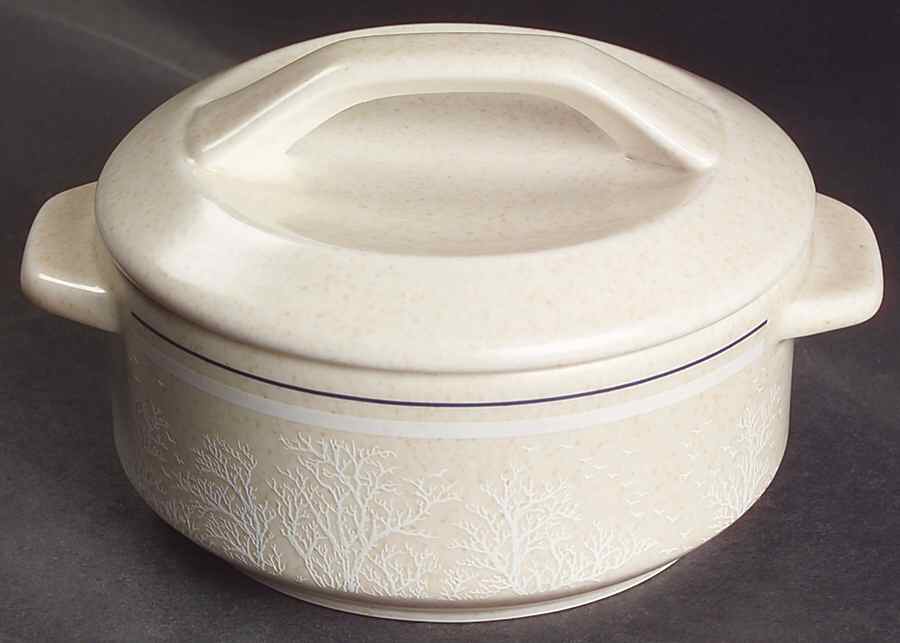 Silhouette Individual Casserole & Lid by Lenox-1