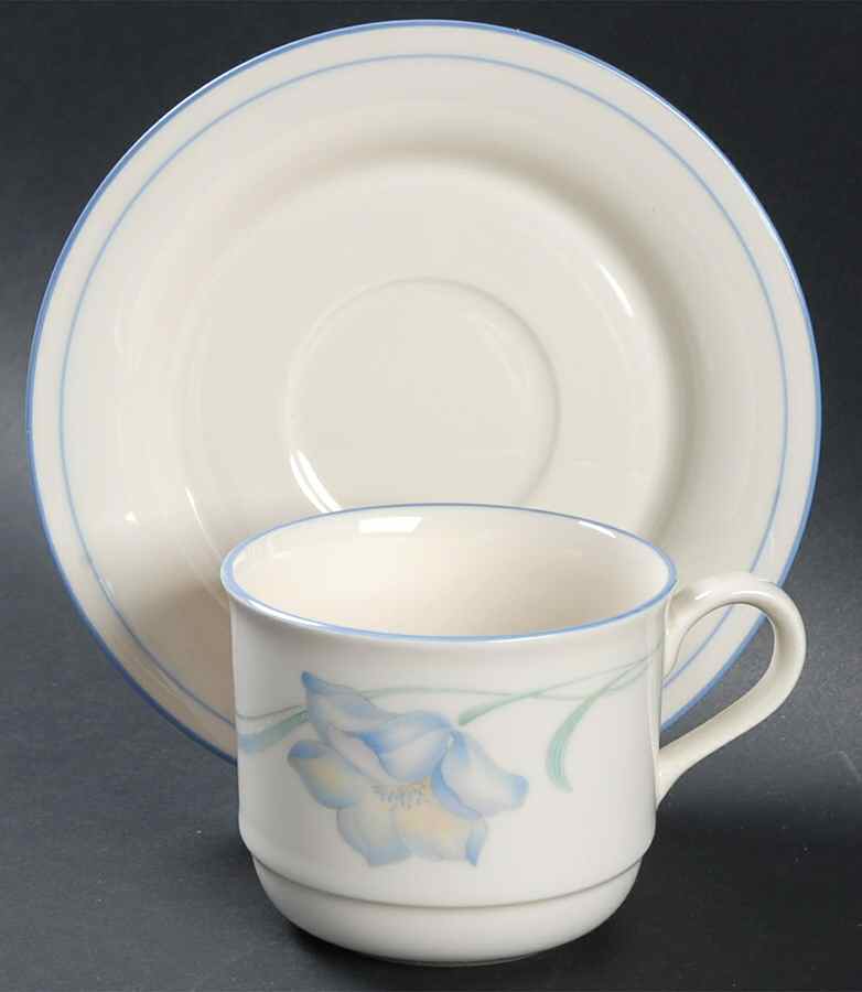 Sky Blue Wildflowers (Forskyblu) Flat Cup & Saucer Set by Lenox-1