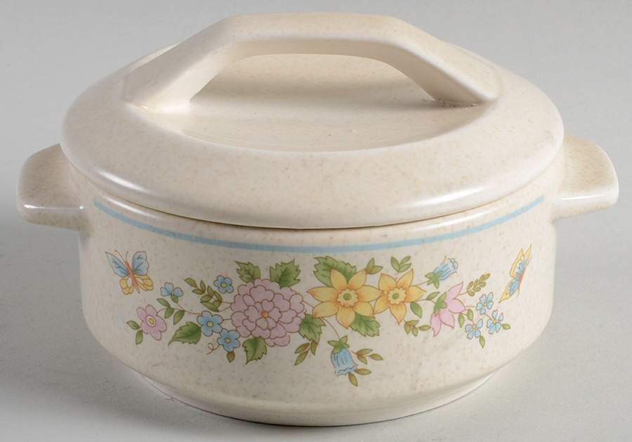 Sketchbook Individual Casserole & Lid by Lenox-1