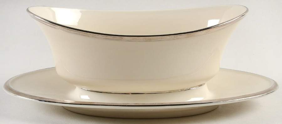 Solitaire Gravy Boat with Attached Underplate by Lenox-1