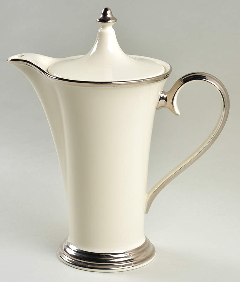Solitaire Tea/Coffee Pot & Lid by Lenox-1