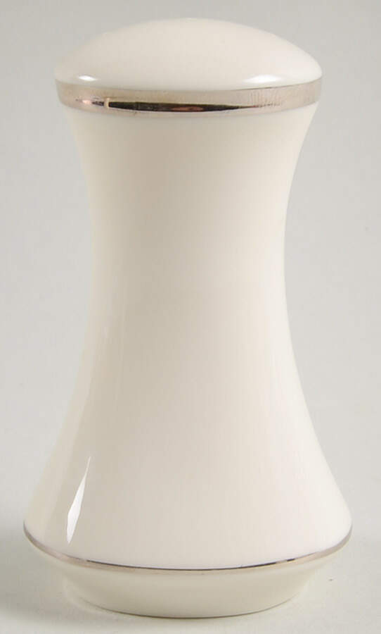 Solitaire Pepper Shaker by Lenox-1