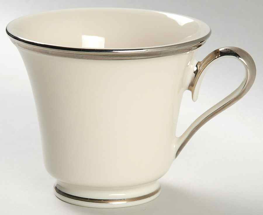 Solitaire Footed Cup by Lenox-1