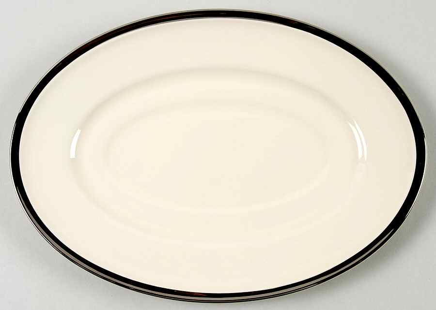 Solitaire Underplate for Gravy Boat by Lenox-1