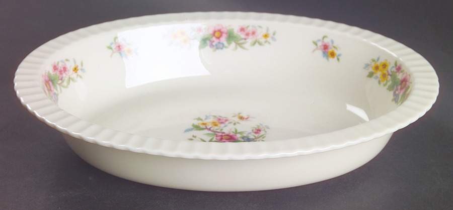 Sonnet 9" Oval Vegetable Bowl by Lenox-1