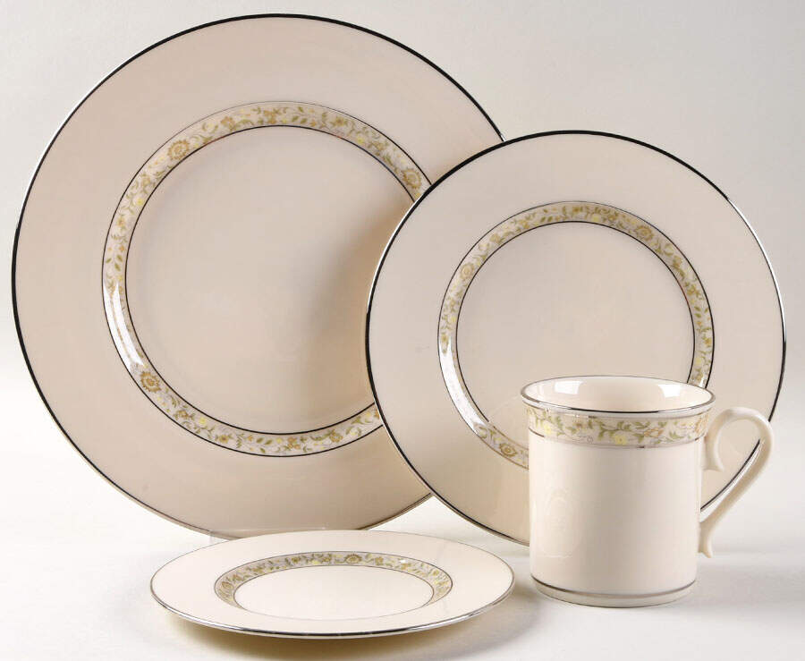 Springdale (Platinum Trim) 4 Piece Place Setting by Lenox-1
