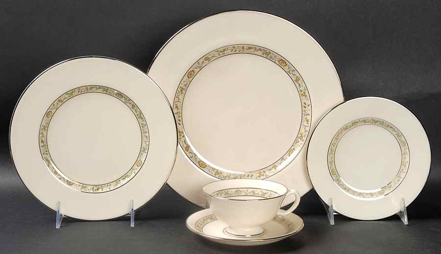 Springdale (Platinum Trim) 5 Piece Place Setting by Lenox-1