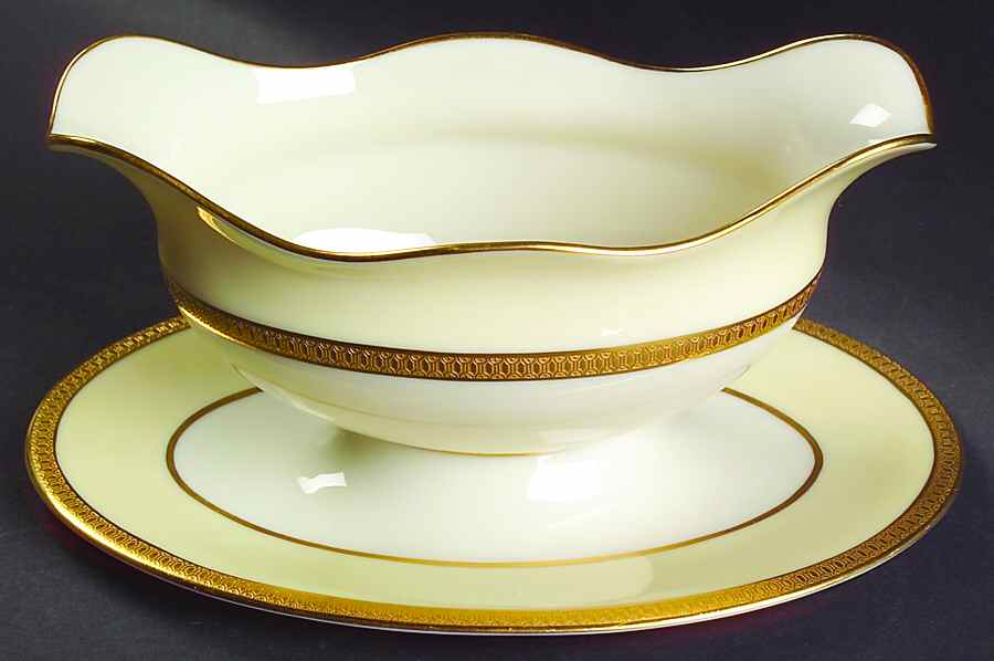 Springfield Gravy Boat with Attached Underplate by Lenox-1