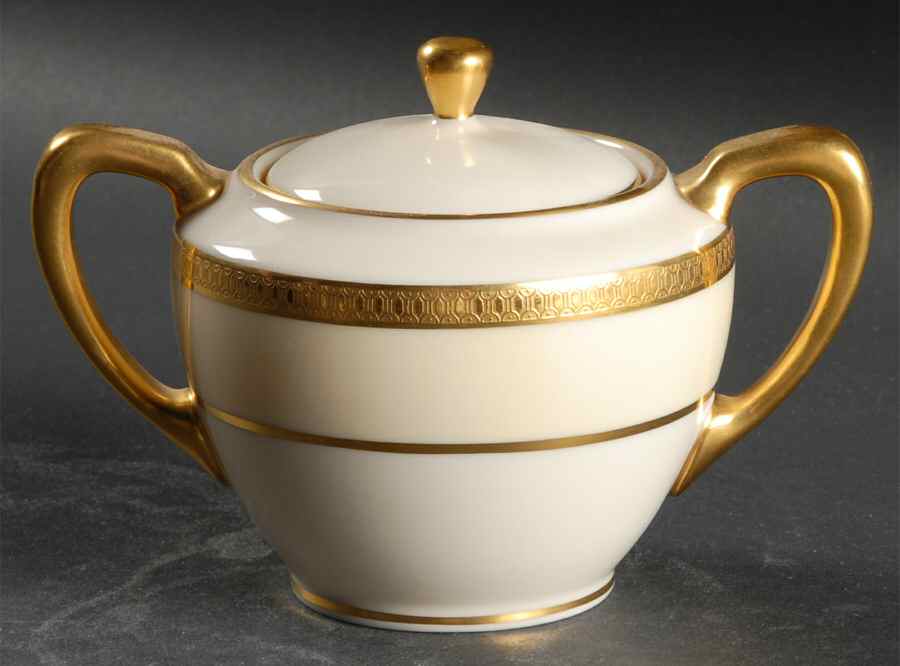 Springfield Sugar Bowl & Lid by Lenox-1