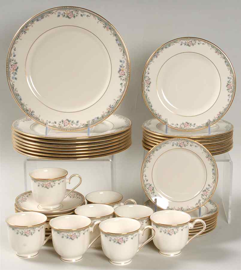 Spring Vista 40 Piece Set by Lenox-1