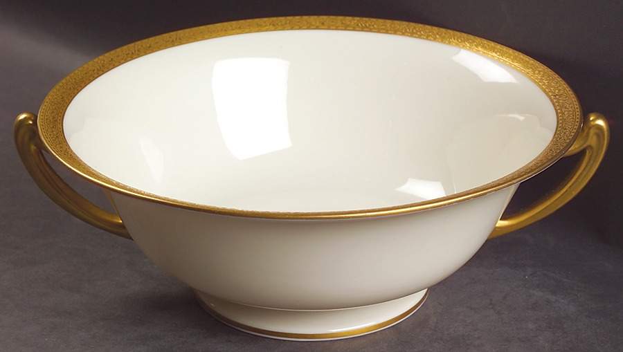 Stanford Large Berry Bowl by Lenox-1