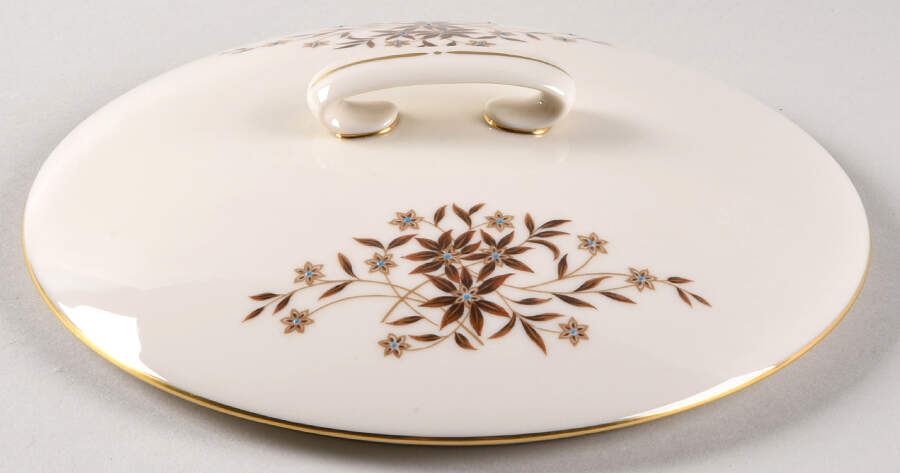 Starlight Lid for Round Vegetable by Lenox-1