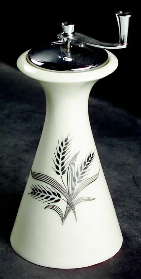 Symphony Pepper Mill by Lenox-1