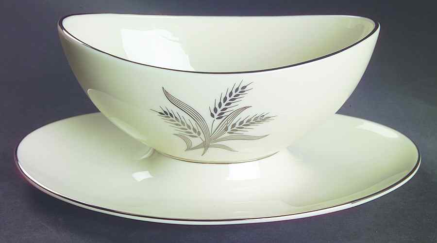Symphony Gravy Boat with Attached Underplate by Lenox-1