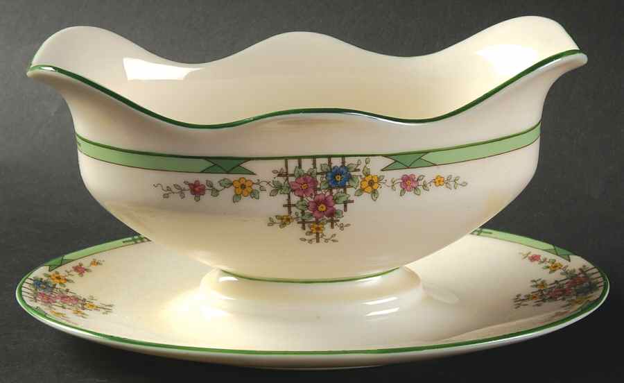 Trellis Gravy Boat with Attached Underplate by Lenox-1