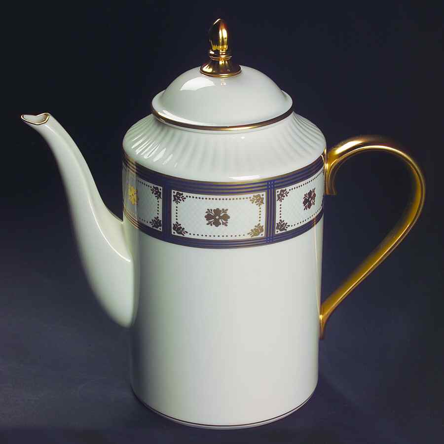 Trovatore Coffee Pot & Lid by Lenox-1