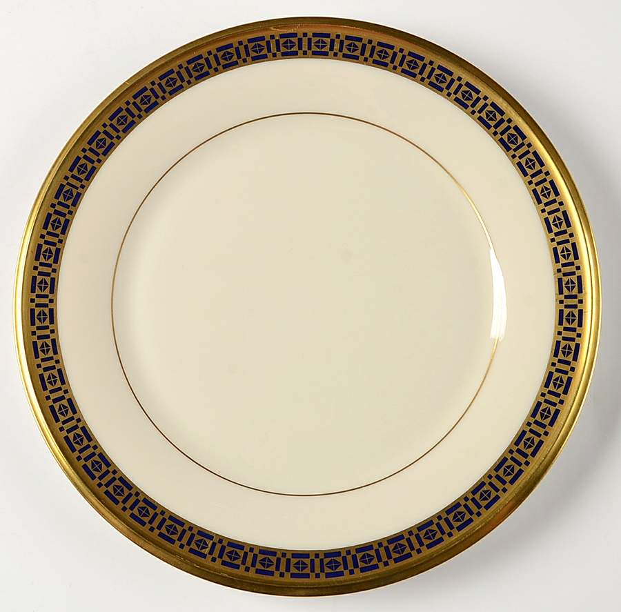 Tudor Luncheon Plate by Lenox-1