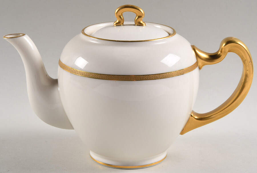 Tuxedo (Green Backstamp) Shape 522 Teapot & Lid by Lenox-1