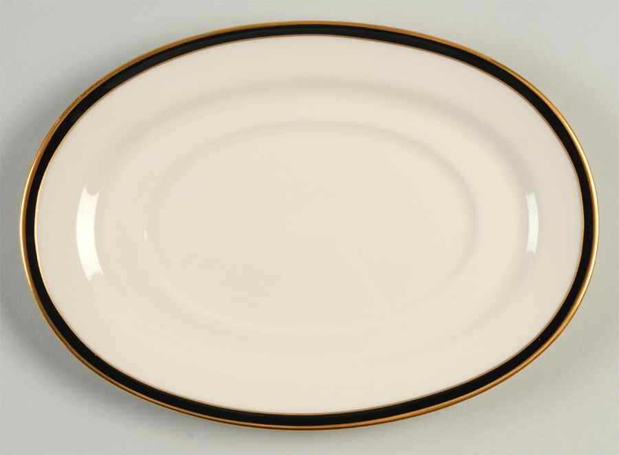 Urban Lights Underplate for Gravy Boat by Lenox-1