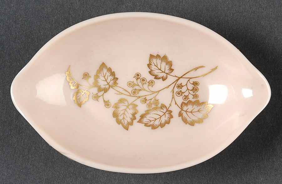 V302 4" Oval Ashtray by Lenox-1