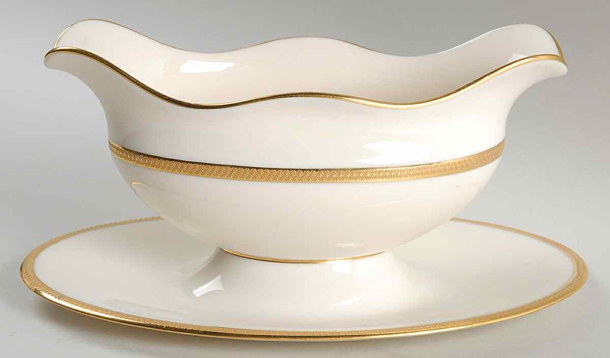 V36 Gravy Boat with Attached Underplate by Lenox-1