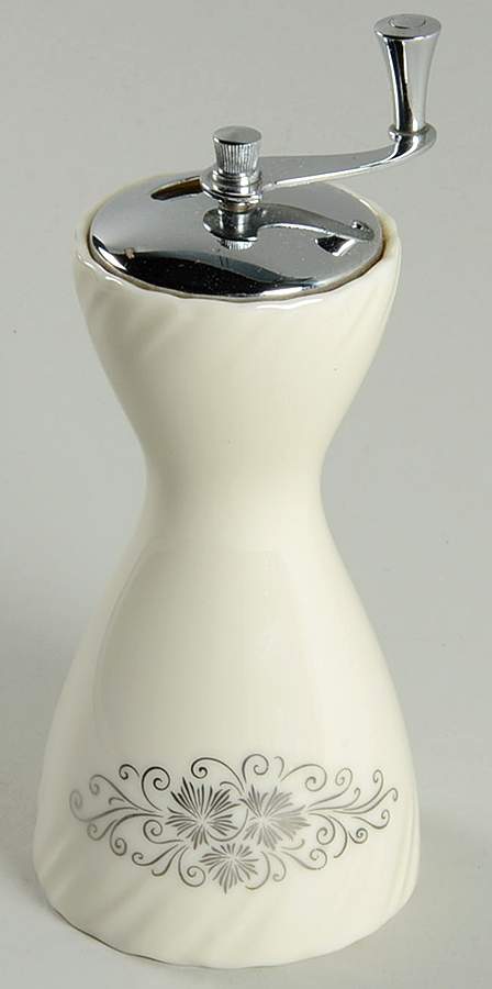 Valera Pepper Mill by Lenox-1