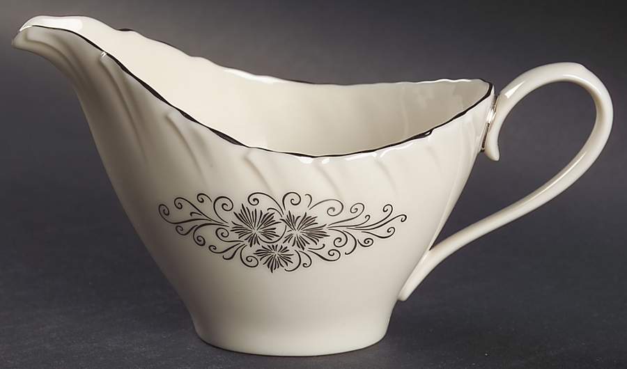 Valera Creamer by Lenox-1