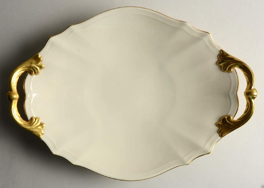 Valencia 16" Oval Serving Platter by Lenox-1