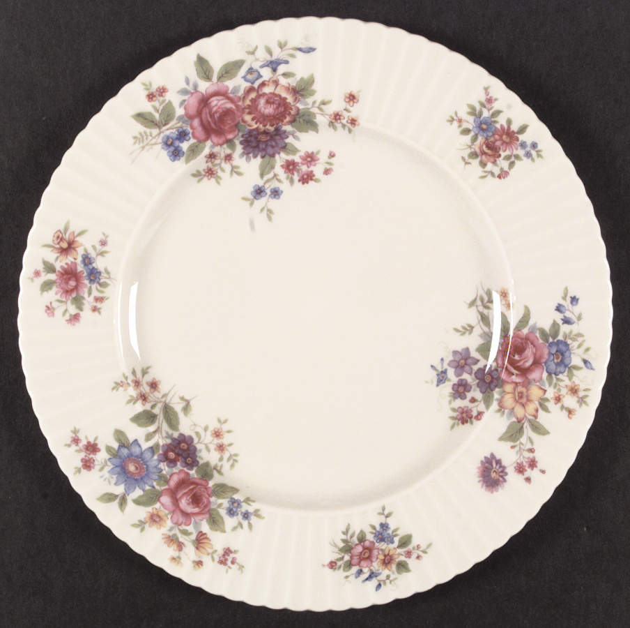 Victoria Dinner Plate by Lenox-1