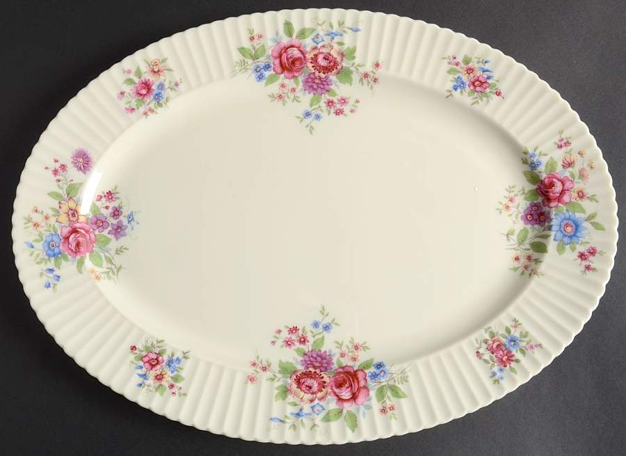 Victoria 15" Oval Serving Platter by Lenox-1